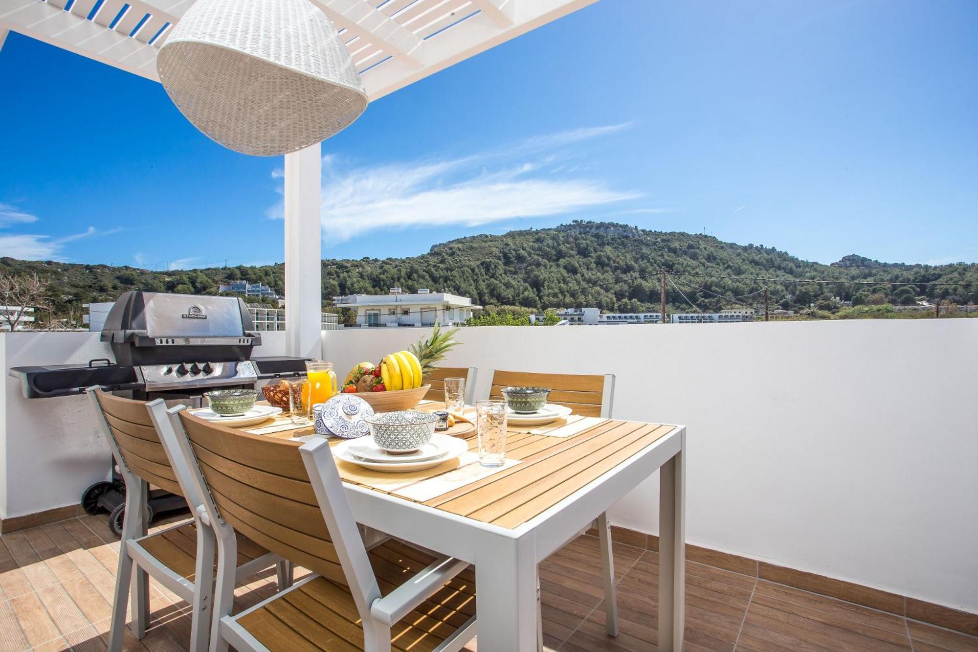 Euphoria Luxury Apartment Faliraki Bagian luar foto