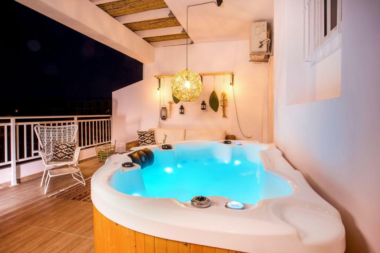Euphoria Luxury Apartment Faliraki Bagian luar foto
